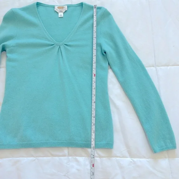 Talbots Petites 100% cashmere aqua v neck sweater sz S - Picture 4 of 6